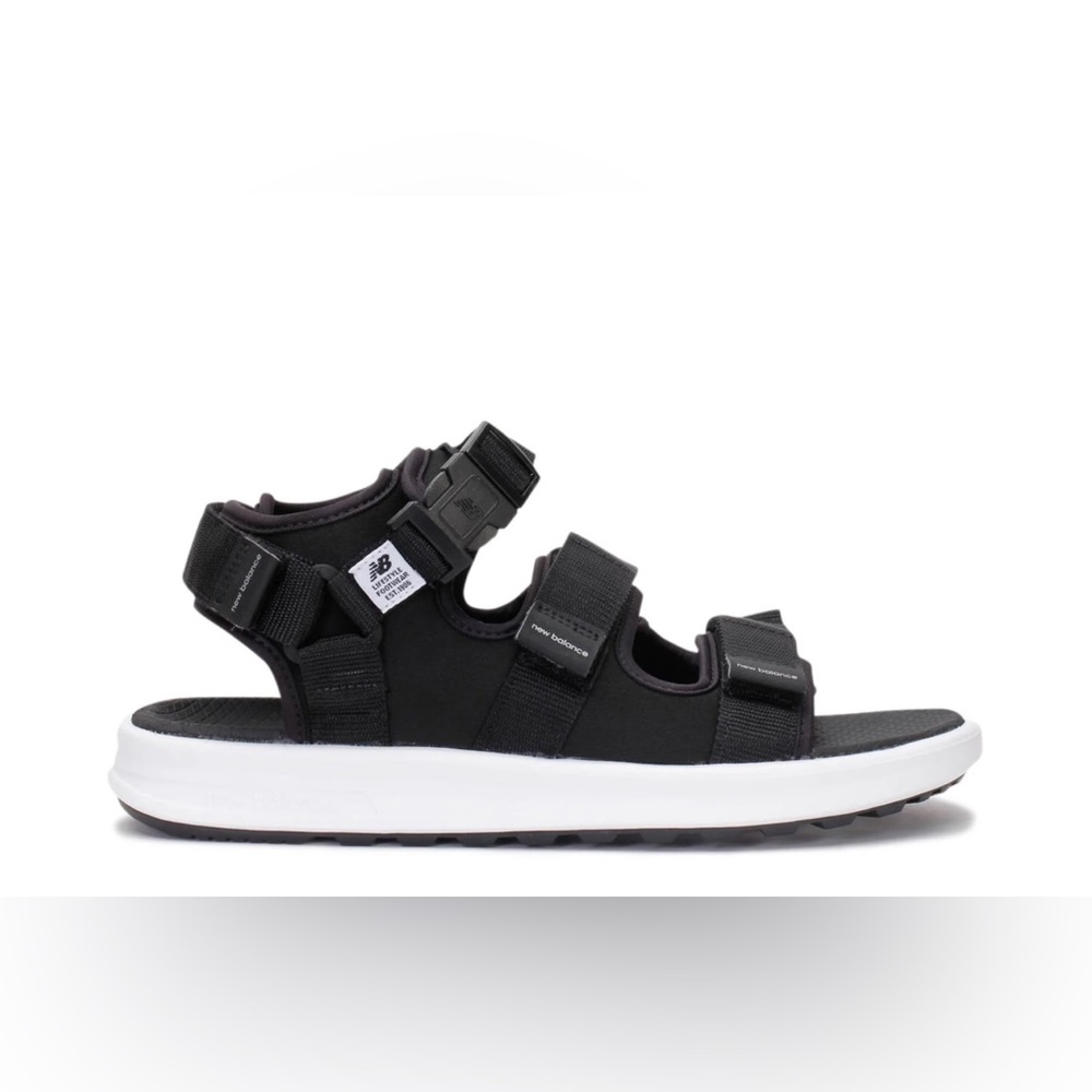 🚨SOLD🚨New Balance 750 Water Sandals Men’s Size 11 Black & White SD750BK